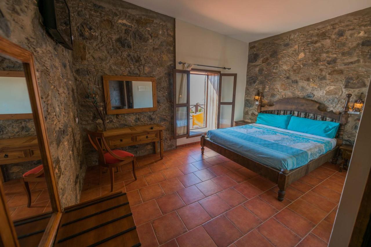 Hotel Rural Huerto Viejo Tesejerague 外观 照片